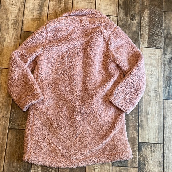 Impressions Pink Sherpa Puffer Coat 🆕 - Picture 8 of 16